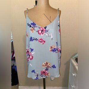 Woman’s Pink Republic Floral Top Size XL